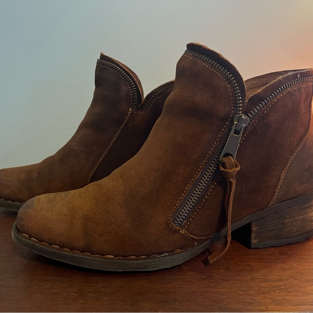 Born western inspired booties, women’s size 10